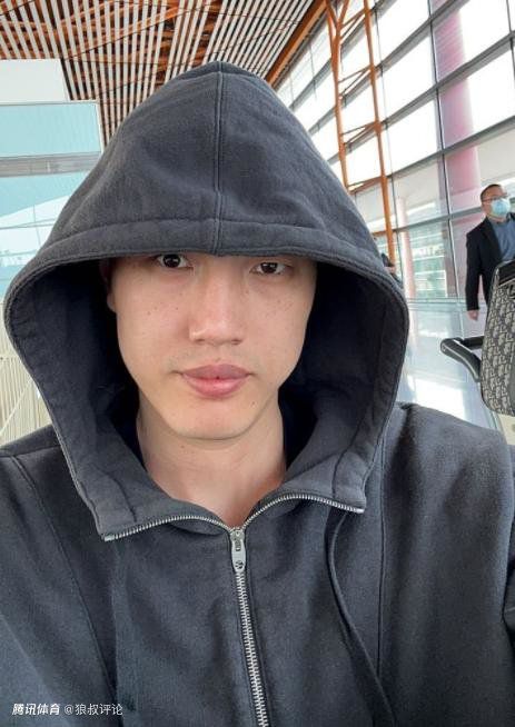 受邀与别人的妻子